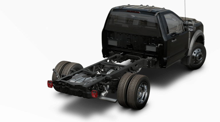 2024 Ford F-450 photo 3