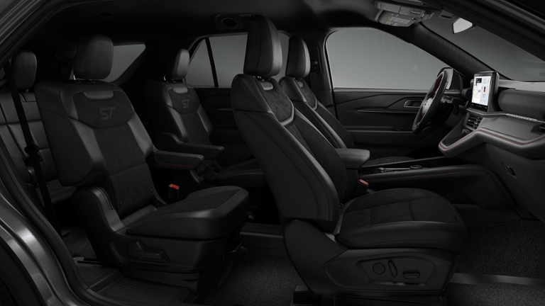 2026 Ford Explorer ST - Photo 29