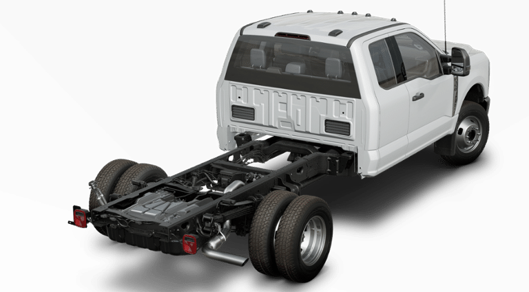 2025 Ford F-350 XL photo 4