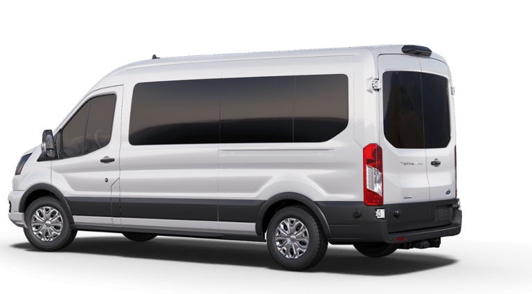 2025 Ford Econoline E-350 23