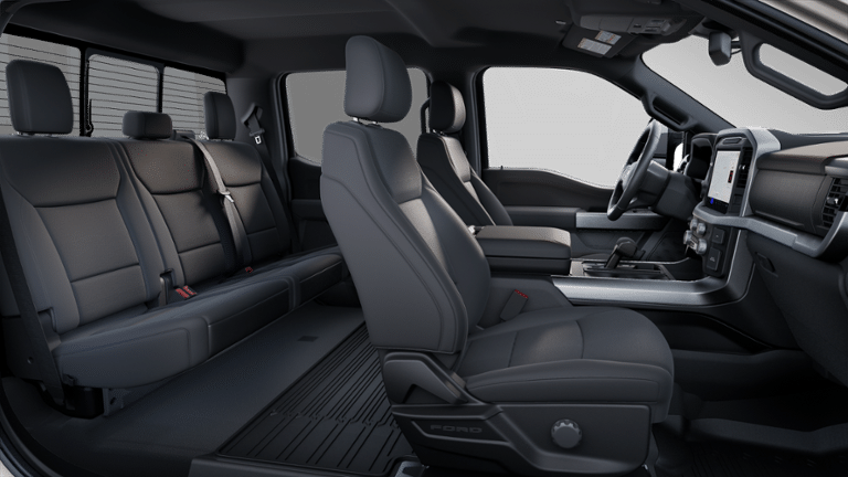 2025 Ford F-150 XLT - Photo 31