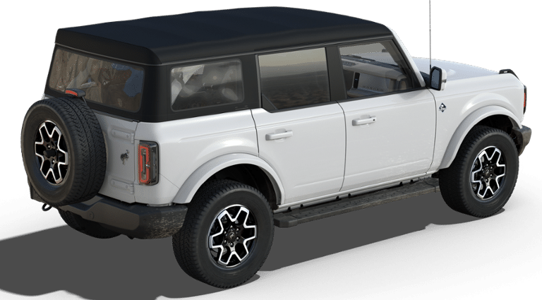 2025 Ford Bronco Outer Banks photo 3