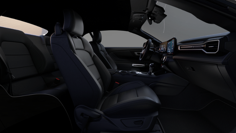 2025 Ford Mustang  28