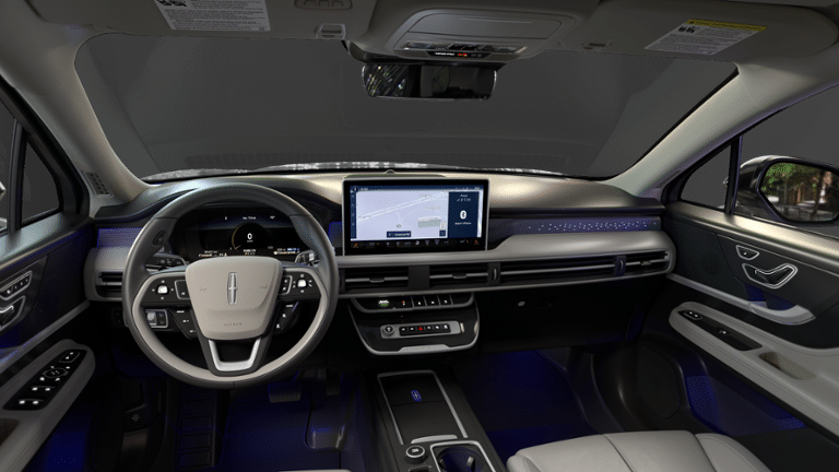 2025 Lincoln Corsair Grand Touring photo 3