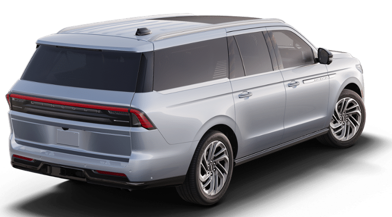 Thumbnail: 2025 Lincoln Navigator L - 49