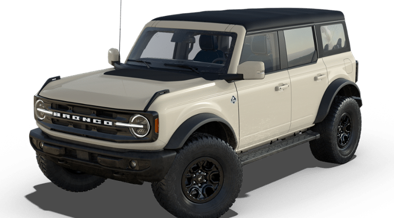 2025 Ford Bronco 4-Door Outer Banks's photo