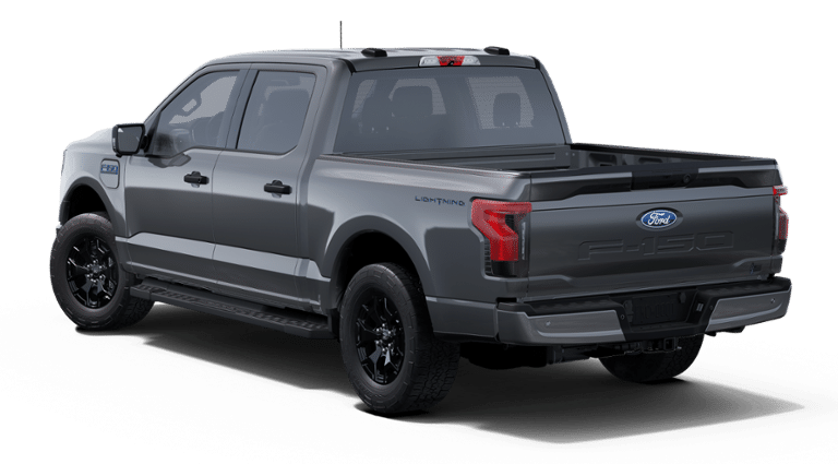 2025 Ford F-150 Lightning XLT photo 3