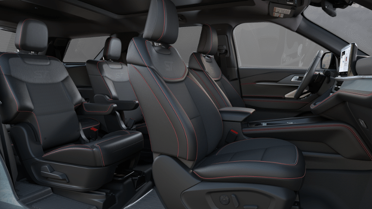 2025 Ford Explorer ST - Photo 52