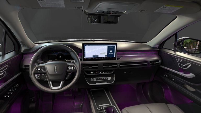 2025 Lincoln Corsair Premiere photo 3