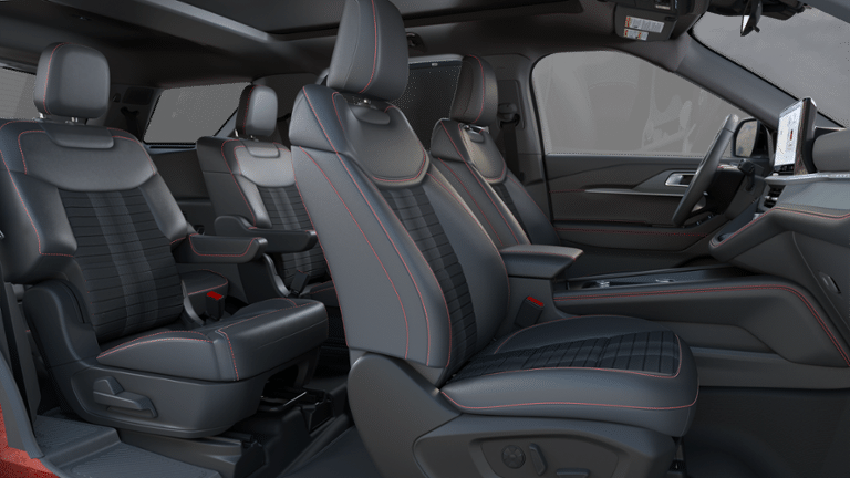 2025 Ford Explorer ST-Line photo 27
