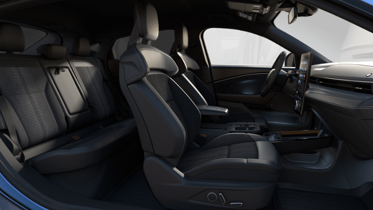 2025 Ford Mustang Mach-E GT - Photo 52