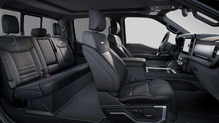 2025 Ford F-250 Super Duty Platinum - Photo 45