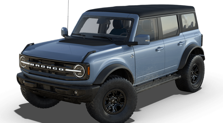 2025 Ford Bronco 4-Door Outer Banks's photo