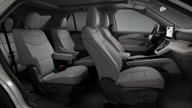 2026 Ford Explorer Platinum - Photo 6