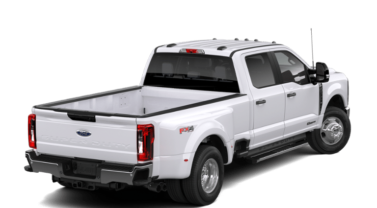 2026 Ford F-350 XLT photo 3
