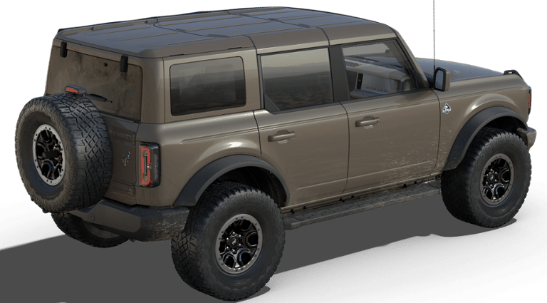 2025 Ford Bronco Outer Banks photo 3