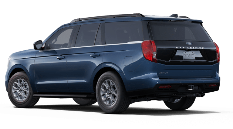 2025 Ford Expedition photo 2