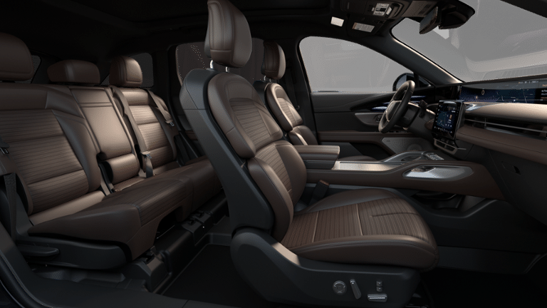 2026 Lincoln Nautilus Reserve photo 2