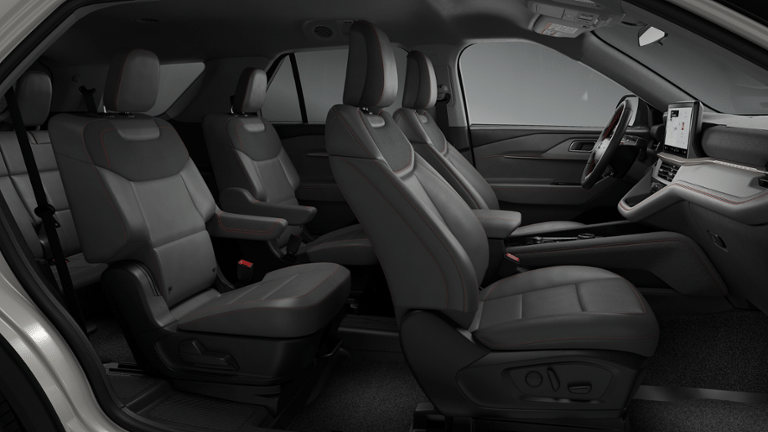 2026 Ford Explorer Active - Photo 13