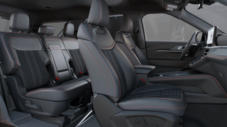2025 Ford Explorer ST-Line photo 8