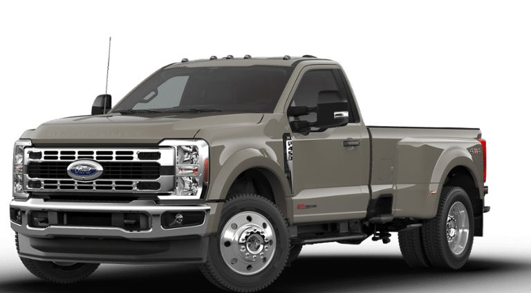 2026 Ford F-450 Super Duty XLT's photo