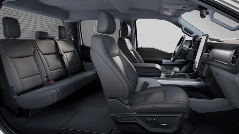 2025 Ford F-150 Lightning photo 9