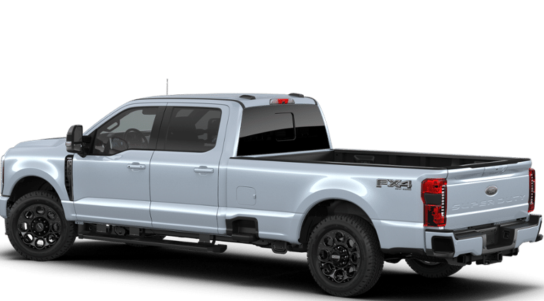 2026 Ford F-350 Lariat photo 2
