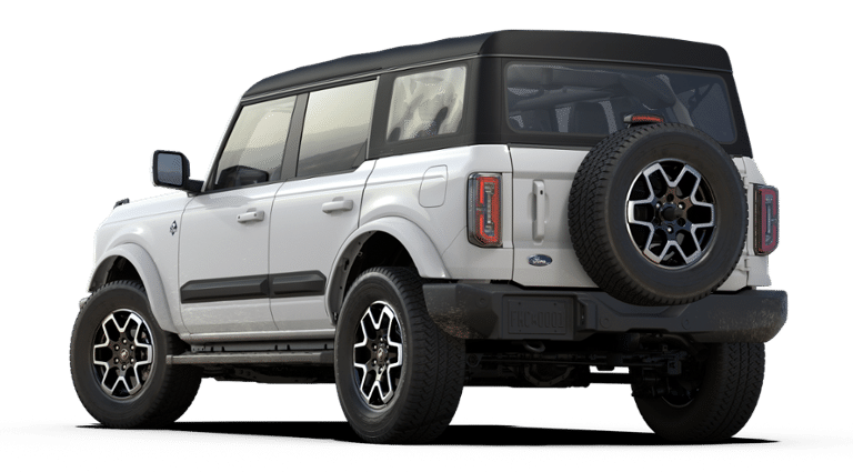 2025 Ford Bronco Outer Banks photo 3