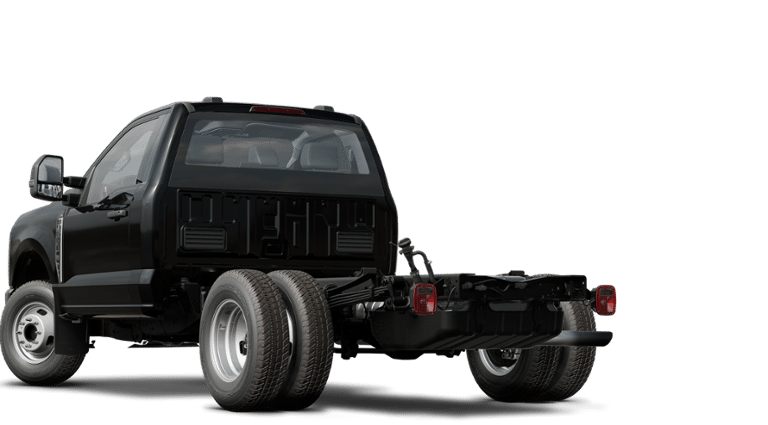 2025 Ford F-350 Super Duty Chassis Cab XL - Photo 2