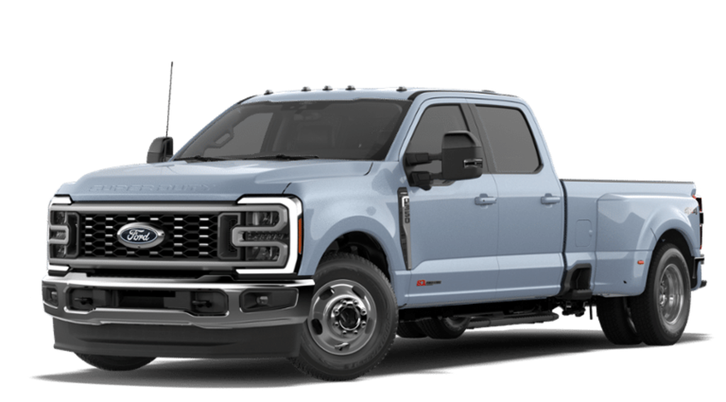 New 2027 Ford F-350 LARIAT Truck Crew Cab