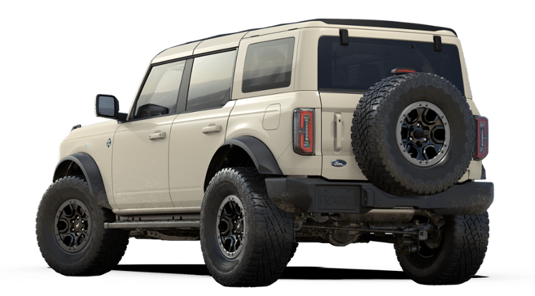 2025 Ford Bronco Outer Banks photo 2