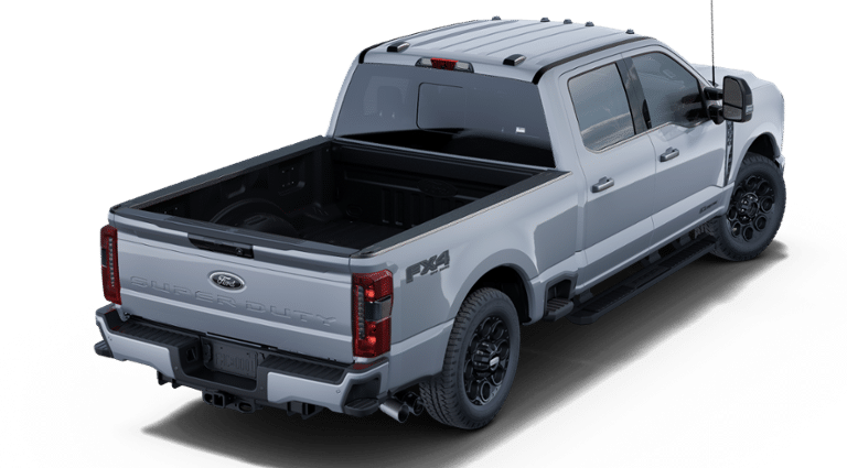 2025 Ford F-350 Lariat photo 3