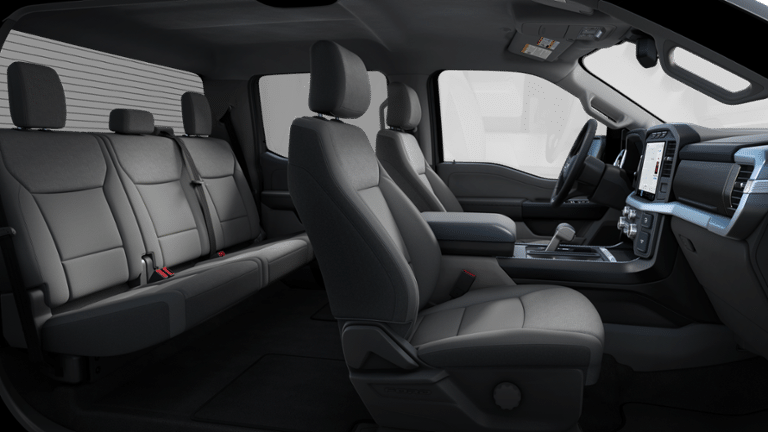 2024 Ford F-150 Lightning XLT - Photo 28