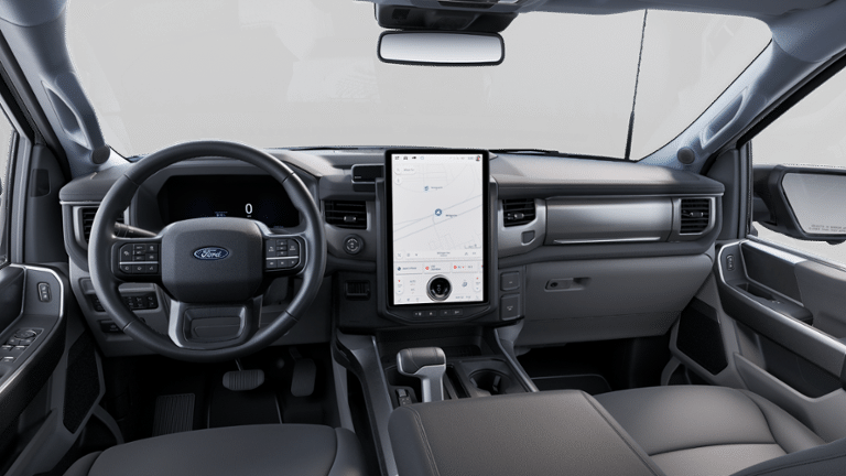 2025 Ford F-150 Lightning photo 10