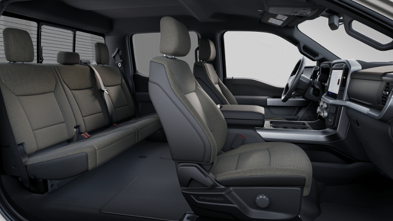 2025 Ford F-150 XLT - Photo 24