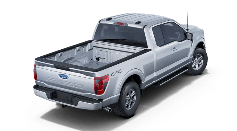 2025 Ford F-150 XLT photo 3