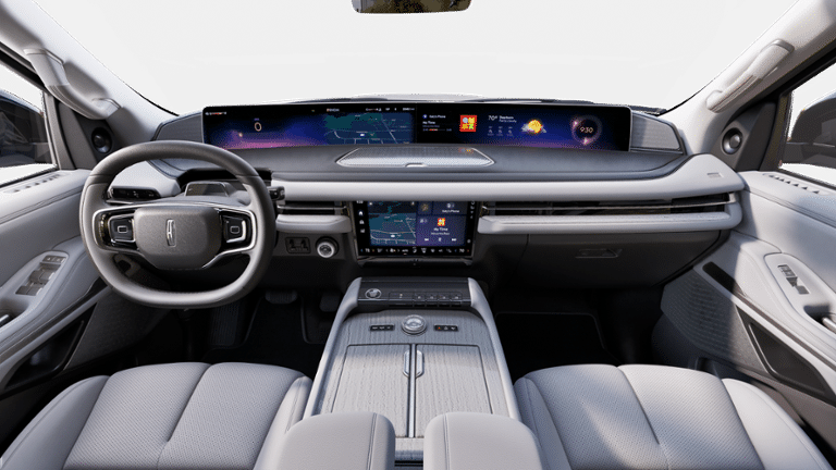 Thumbnail: 2025 Lincoln Navigator L - 39