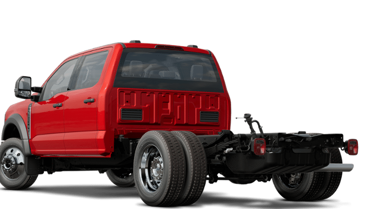 2024 Ford F-550 photo 2