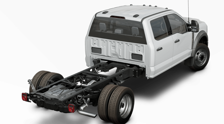 Thumbnail: 2025 Ford F-450 - 31