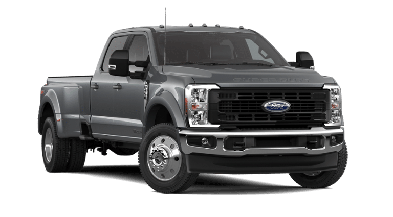 2026 Ford F-450 photo 4