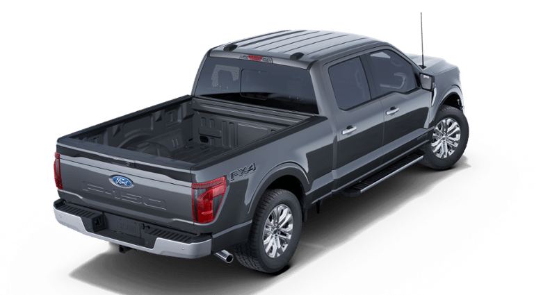 2025 Ford F-150 XLT photo 3