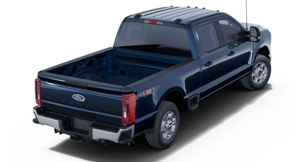 New 2025 Ford F-250 XLT Truck Crew Cab