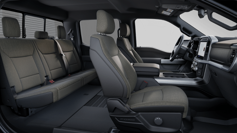 2025 Ford F-150 XLT - Photo 71