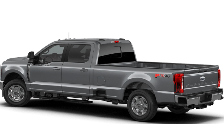 2026 Ford F-350 XLT photo 2