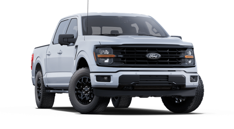 2025 Ford F-150 XLT photo 3