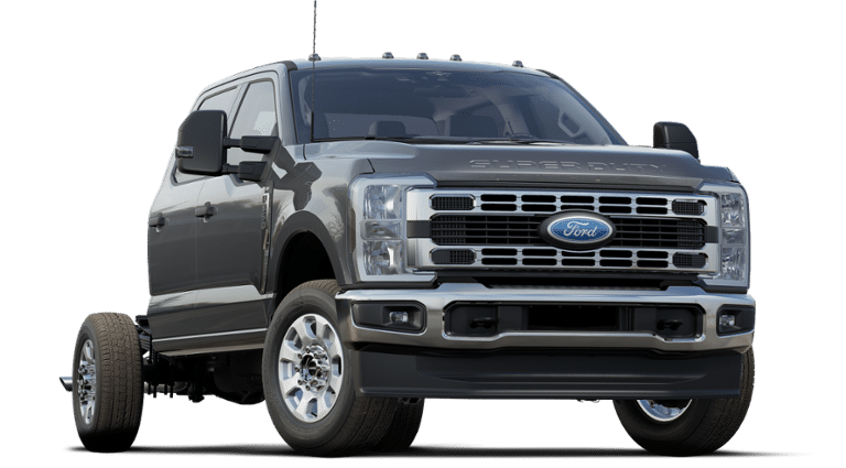 2025 Ford F-350 Super Duty Chassis Cab XLT - Photo 48