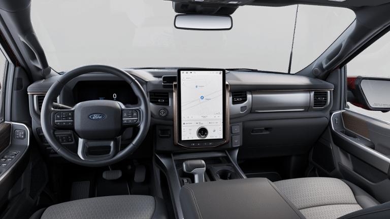 2025 Ford F-150 Lightning Lariat photo 11