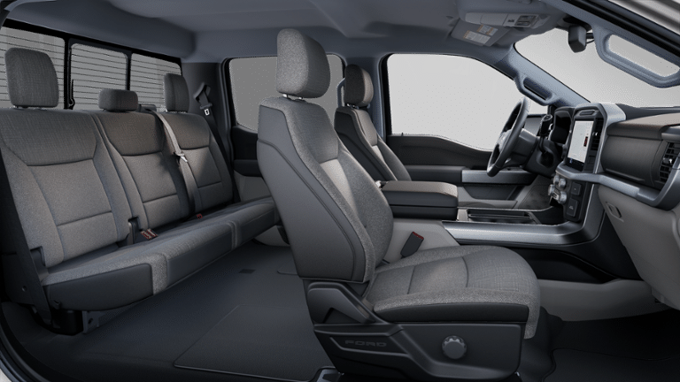 2025 Ford F-150 XLT photo 26