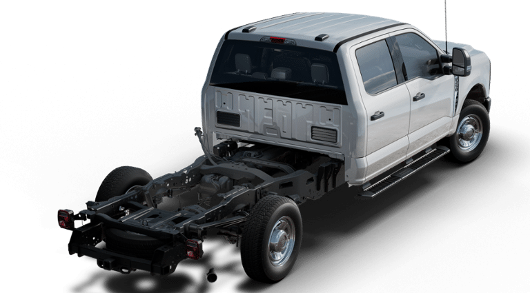 2024 Ford F-250 XL photo 3