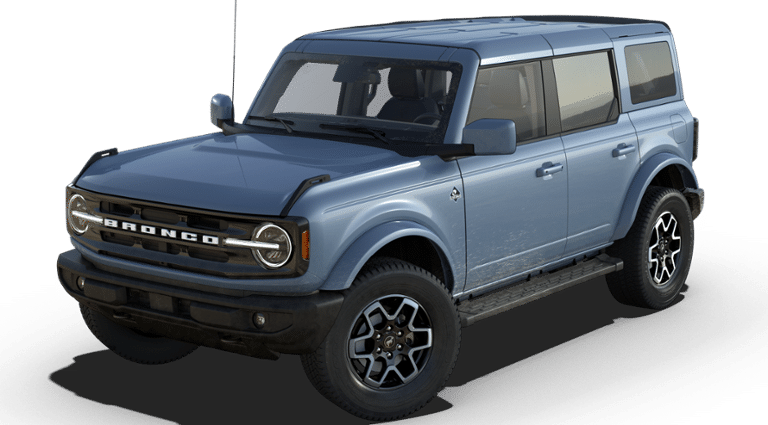 2025 Ford Bronco Outer Banks photo 3